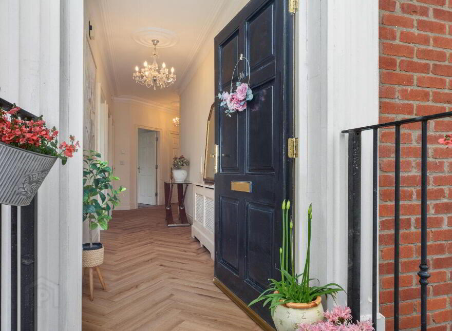 36 Lady Wallace Walk, Lisburn, BT28 3GY