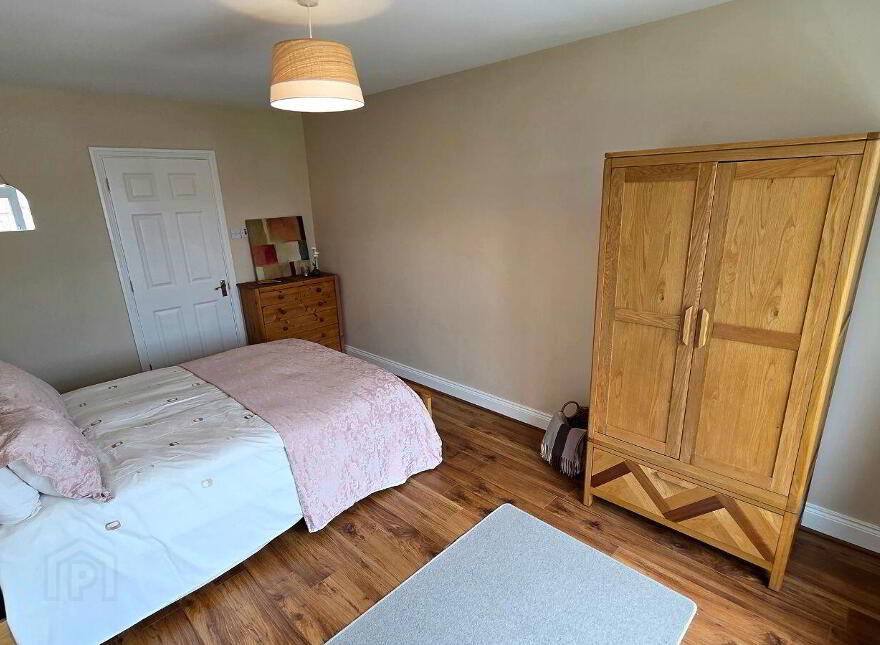 23 Rathdrum, Drumalee, H12R585