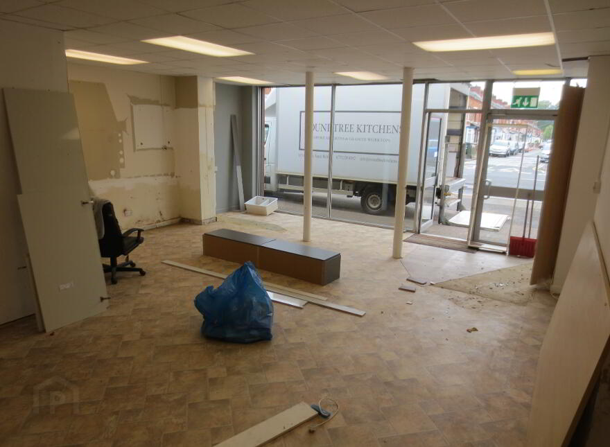 Great Location, 165 Ormeau Road, Queens Quarter, Belfast, BT7 1SQ