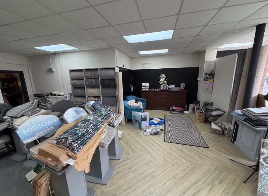 Great Location, 165 Ormeau Road, Queens Quarter, Belfast, BT7 1SQ