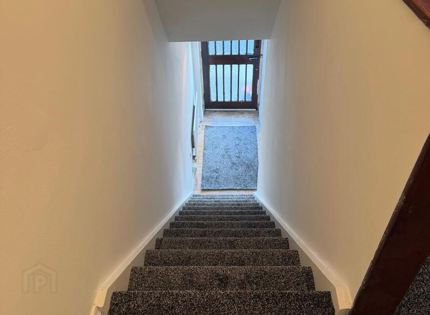 6 Umgola Row, Armagh, BT60 4DN