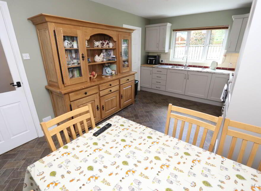 2 Brochan Field, Clabby, BT75 0LU