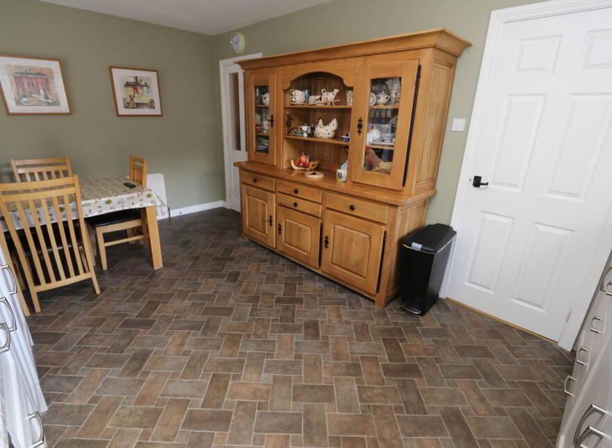 2 Brochan Field, Clabby, BT75 0LU