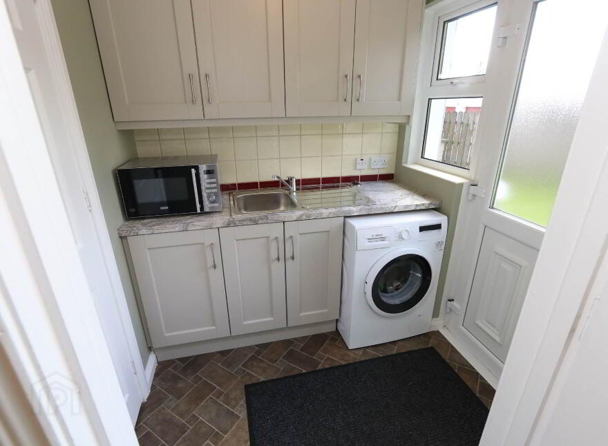 2 Brochan Field, Clabby, BT75 0LU