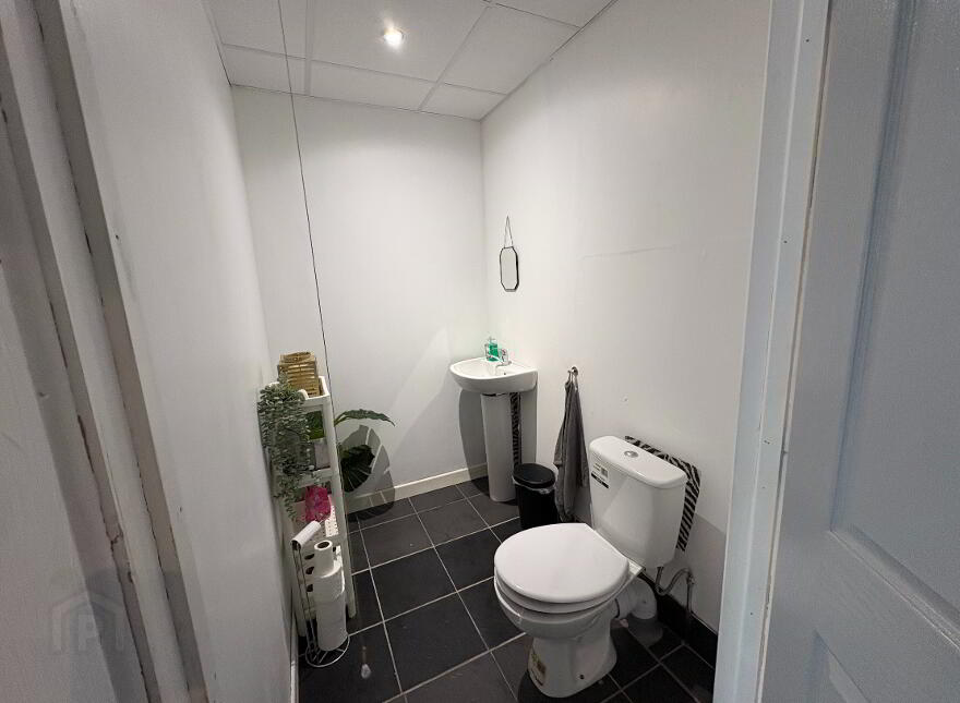 G1 Skainos Centre, 239 Newtownards Road, Belfast, BT4 1AF