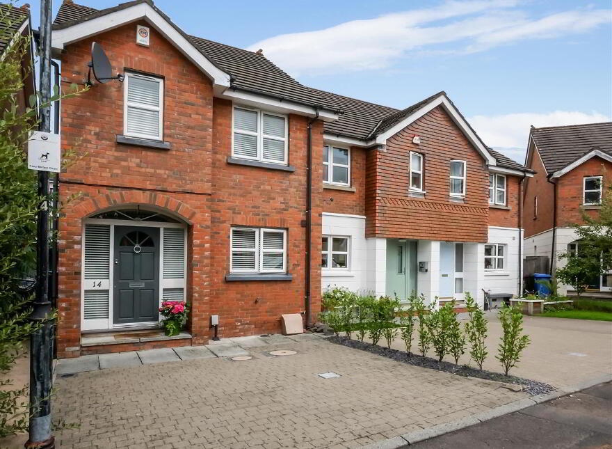 14 Ardenlee Court, Ravenhill Road, Belfast, BT6 8QE