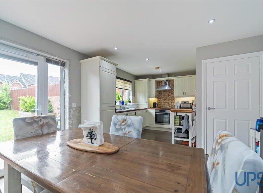 21 Lagmore View Way, Stewartstown Road, Dunmurry, Belfast, BT17 0FP