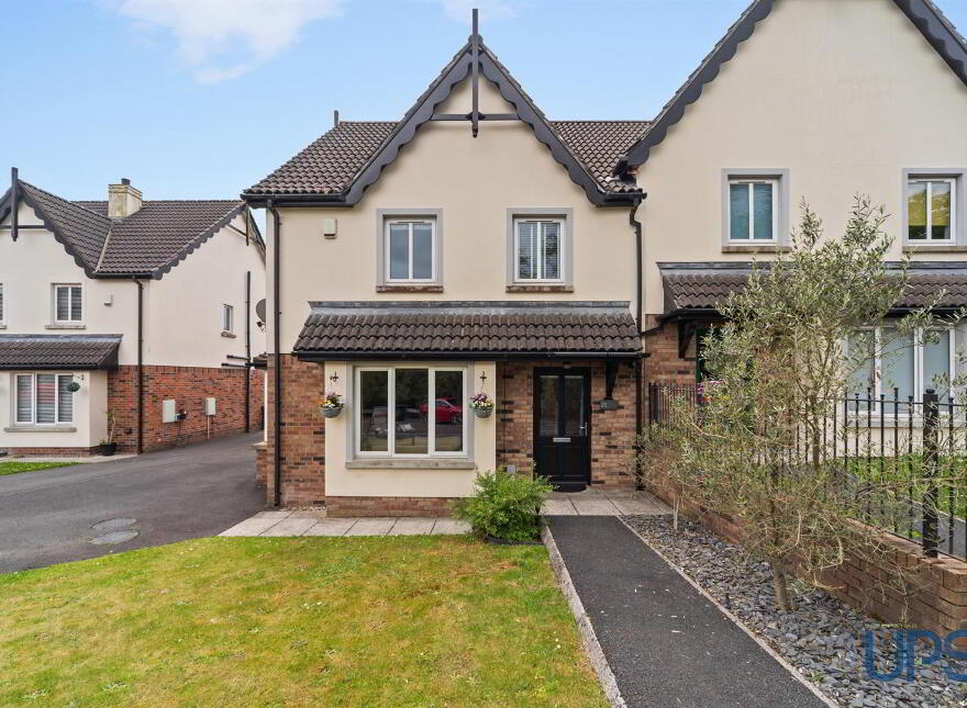 21 Lagmore View Way, Stewartstown Road, Dunmurry, Belfast, BT17 0FP