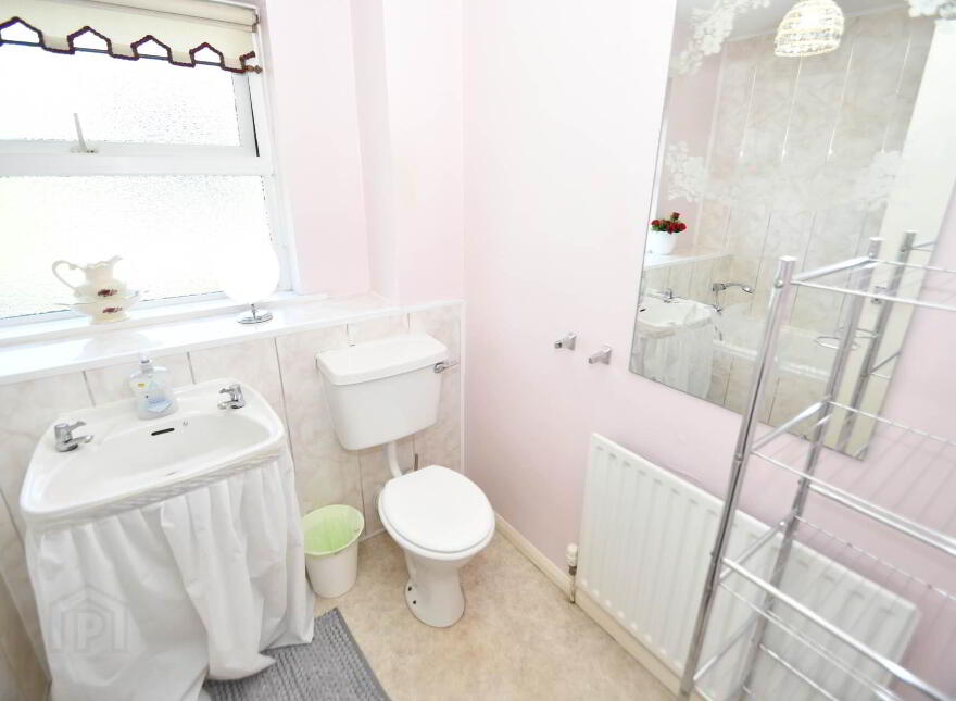 10 Glencolin Way, Glen Road, Belfast, BT11 8NY
