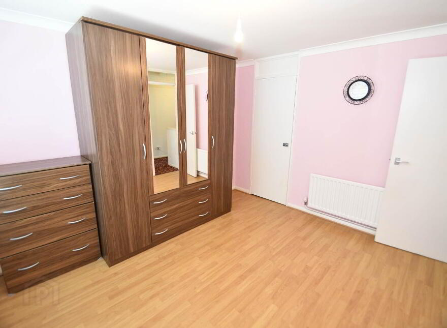 10 Glencolin Way, Glen Road, Belfast, BT11 8NY