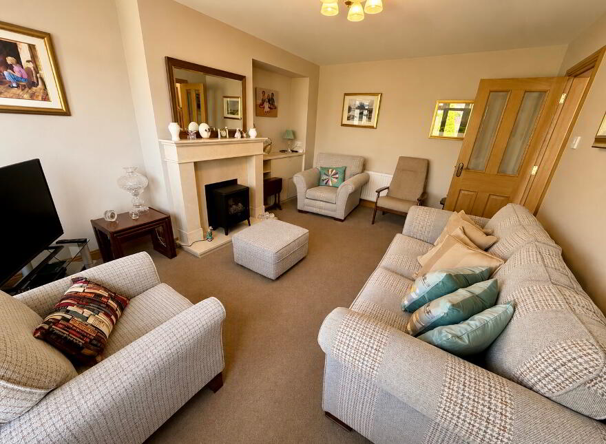 43 Ashburn Avenue, Kilfennnan, L'Derry, BT47 5QE