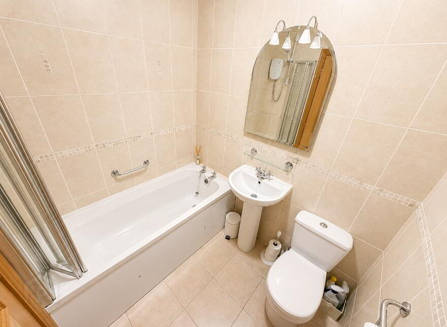 43 Ashburn Avenue, Kilfennnan, L'Derry, BT47 5QE