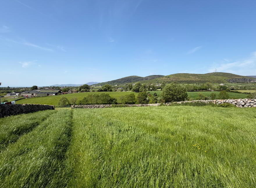 25m SE Of No 20 Leitrim Road, Kilkeel, BT34 4HY