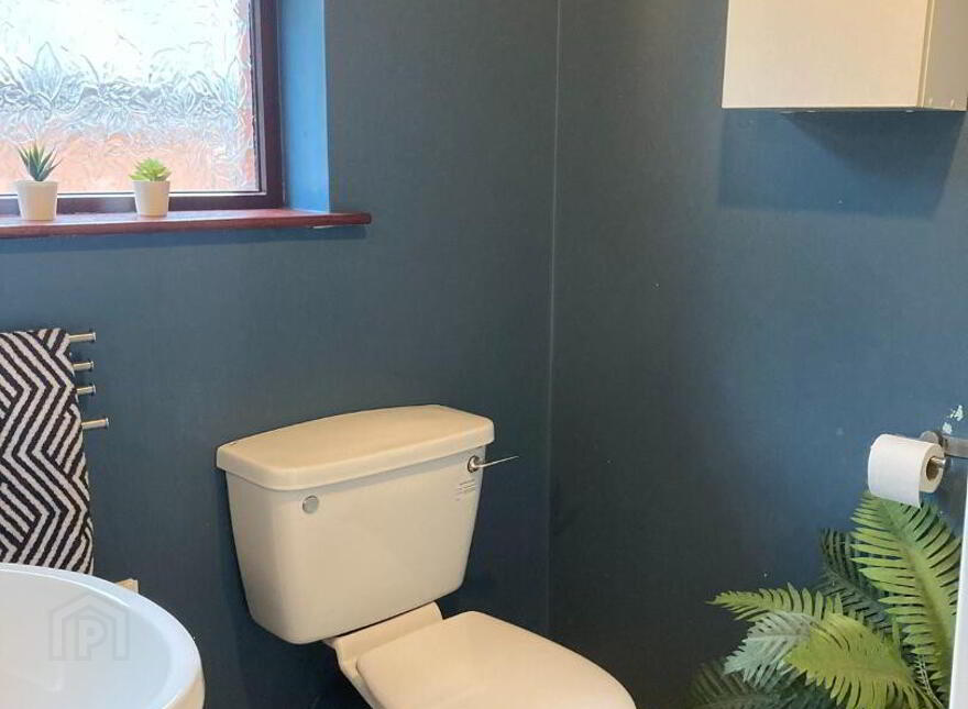 Unit 5, 2 Lisburn Avenue, Belfast, BT9 7FX