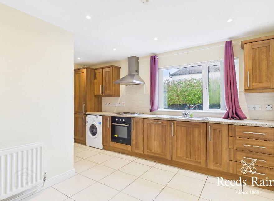 35 Dunraven Crescent, Belfast, BT5 5LE