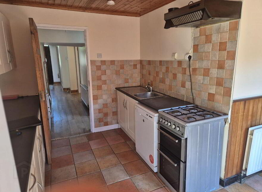 6 Grandview Place, Old Youghal Road, Dillons Cross, T23F9C5