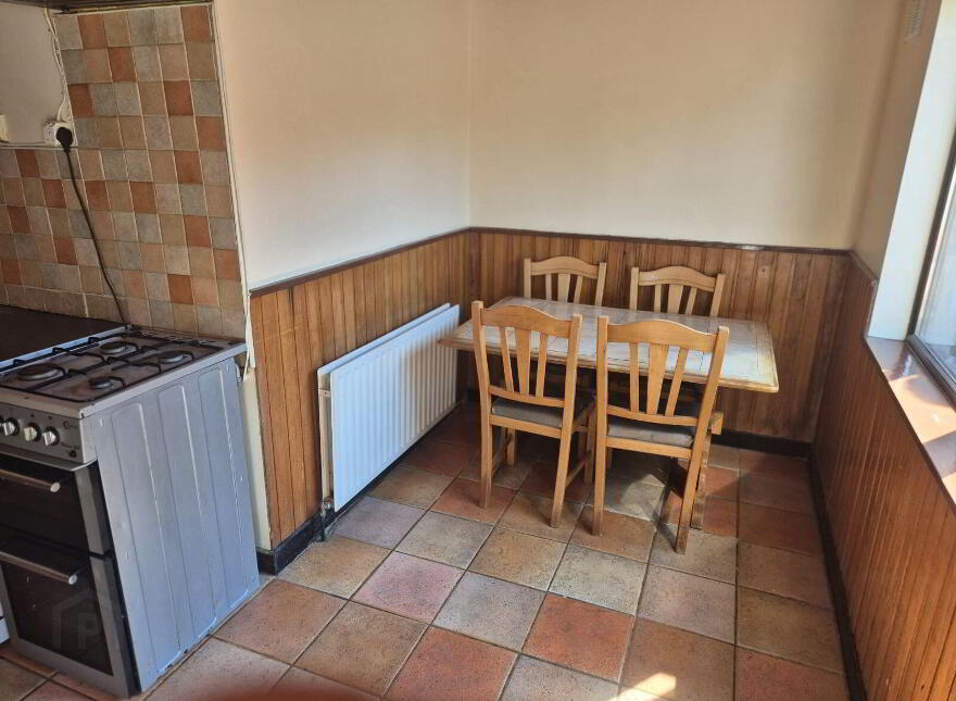 6 Grandview Place, Old Youghal Road, Dillons Cross, T23F9C5