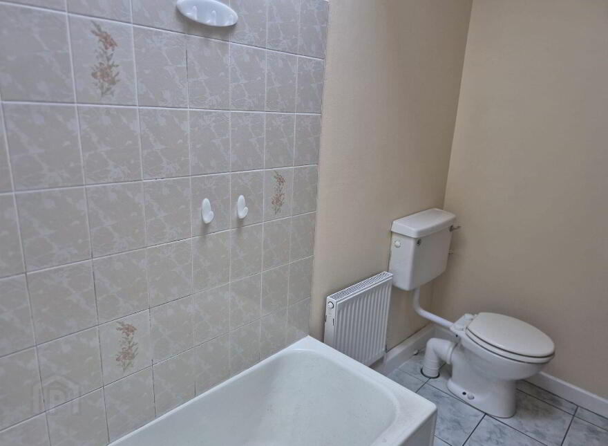 6 Grandview Place, Old Youghal Road, Dillons Cross, T23F9C5