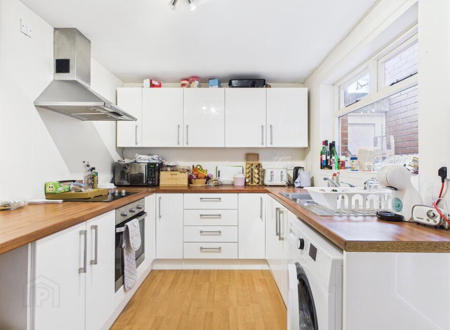 4 Cadogan Street, Belfast, BT7 1QW