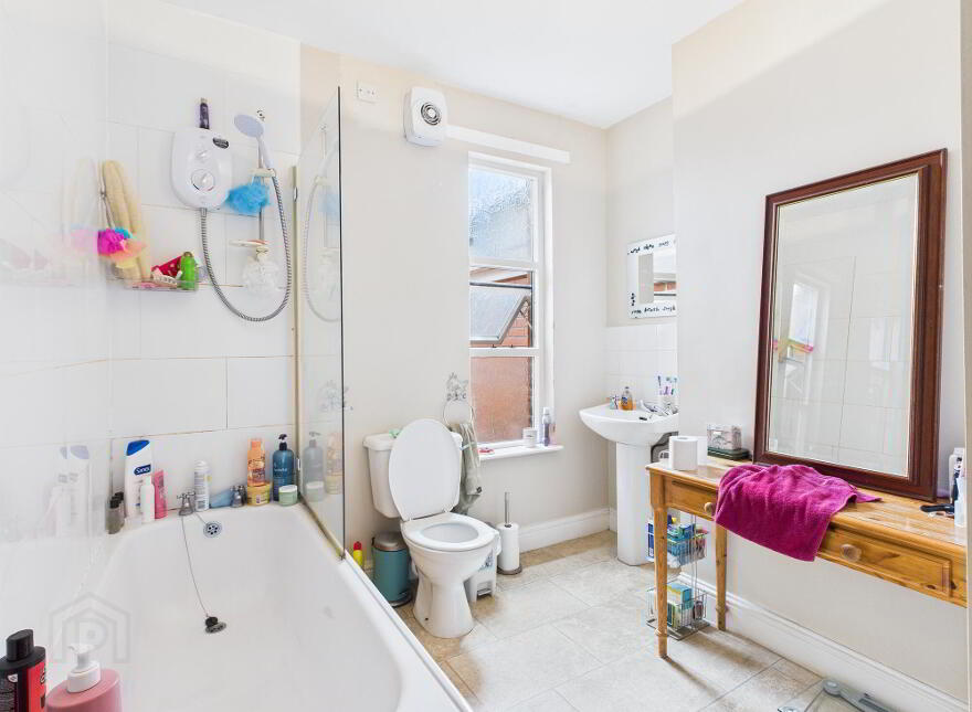 4 Cadogan Street, Belfast, BT7 1QW