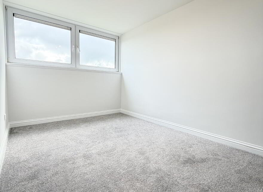 12A Moveen House, Benmore Drive, Finaghy, BT10 0EF