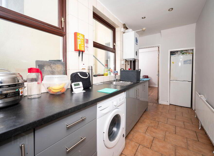 8 Artana Street, Belfast, BT7 2FF