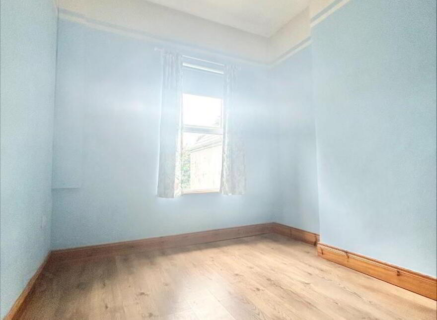 32 Princes Street, Dromore, BT25 1AY