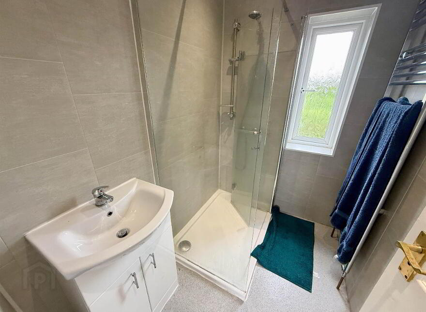 4 Stracam Corner, Cregagh, Belfast, BT6 0EN