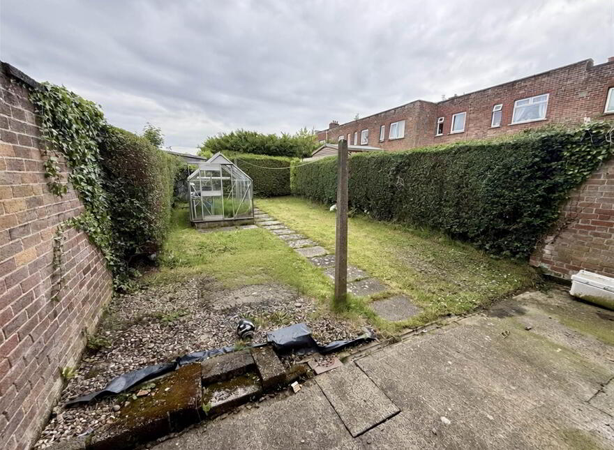 4 Stracam Corner, Cregagh, Belfast, BT6 0EN