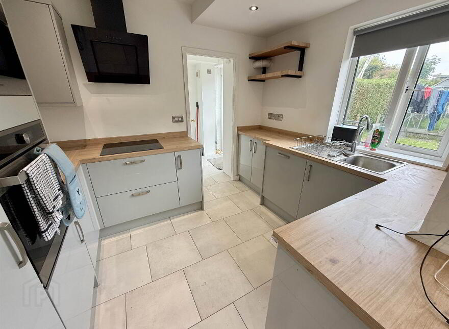 4 Stracam Corner, Cregagh, Belfast, BT6 0EN