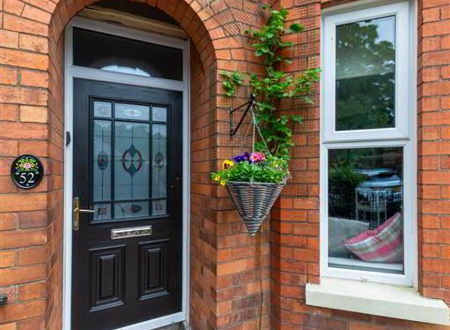 52 Glenburn Road, Dunmurry, Belfast, BT17 9AN