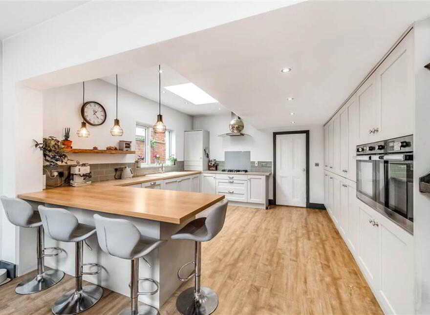 52 Glenburn Road, Dunmurry, Belfast, BT17 9AN