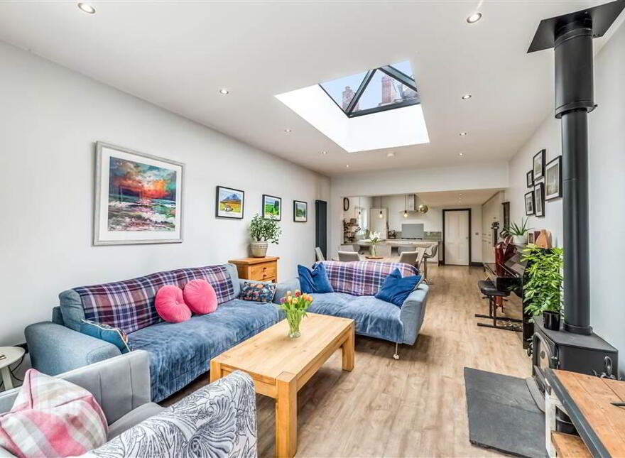52 Glenburn Road, Dunmurry, Belfast, BT17 9AN
