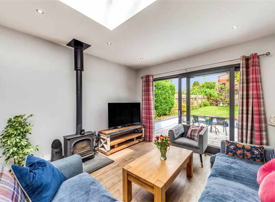 52 Glenburn Road, Dunmurry, Belfast, BT17 9AN