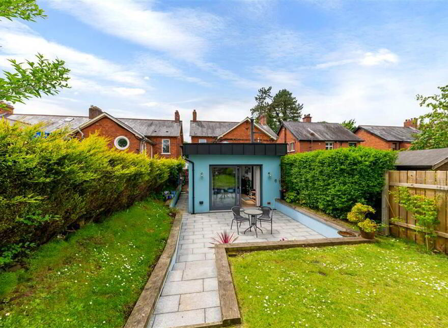 52 Glenburn Road, Dunmurry, Belfast, BT17 9AN