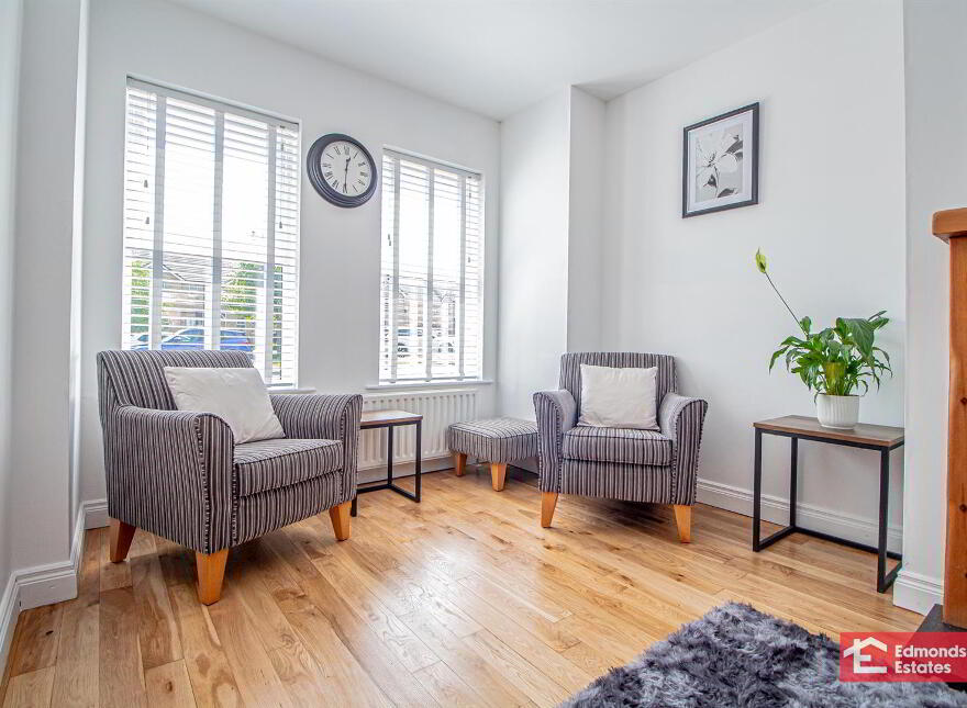 67 Rossdale, Ballymena, BT42 2SA