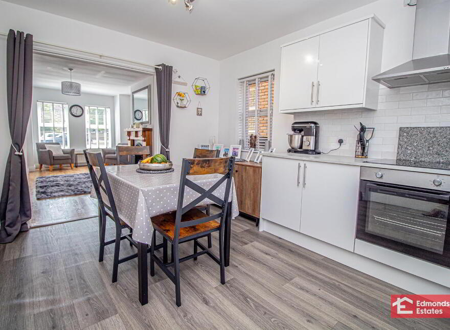 67 Rossdale, Ballymena, BT42 2SA