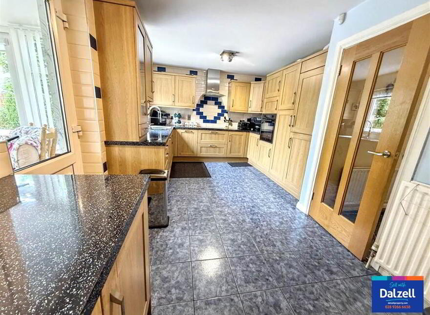 22 Laurel Grove, Lisburn, BT28 3EW