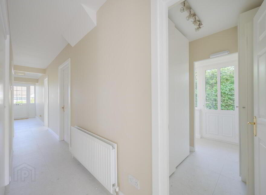 10 The Meadow, Groomsport, Bangor, BT19 6JH