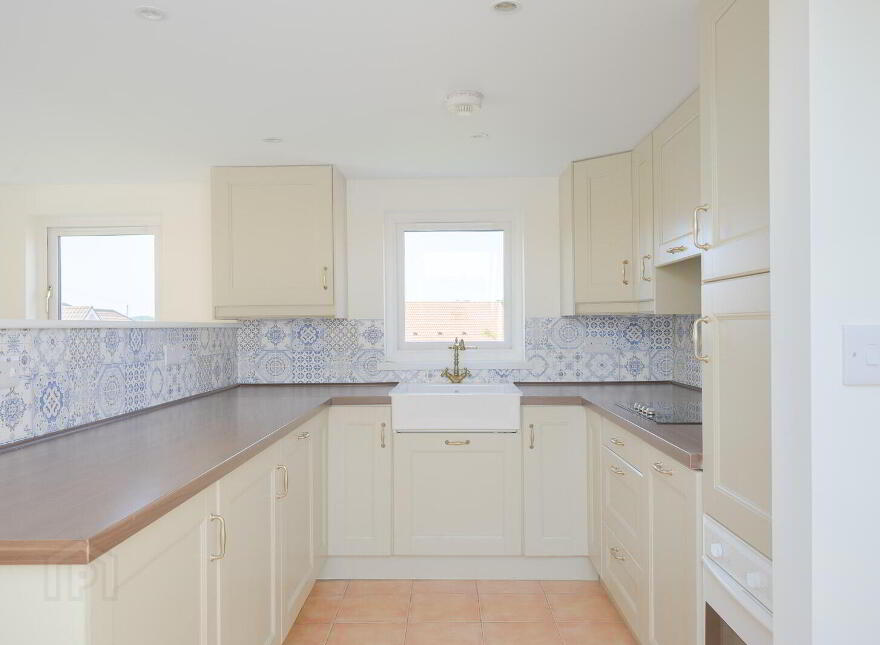10 The Meadow, Groomsport, Bangor, BT19 6JH