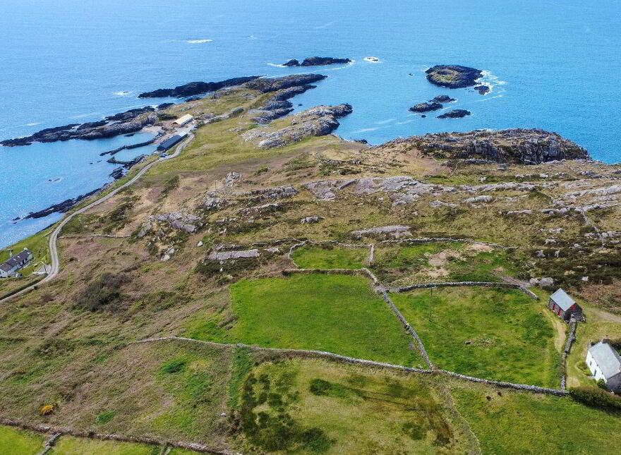 Bunavalla, Derrynane, Derrynane, V23H597
