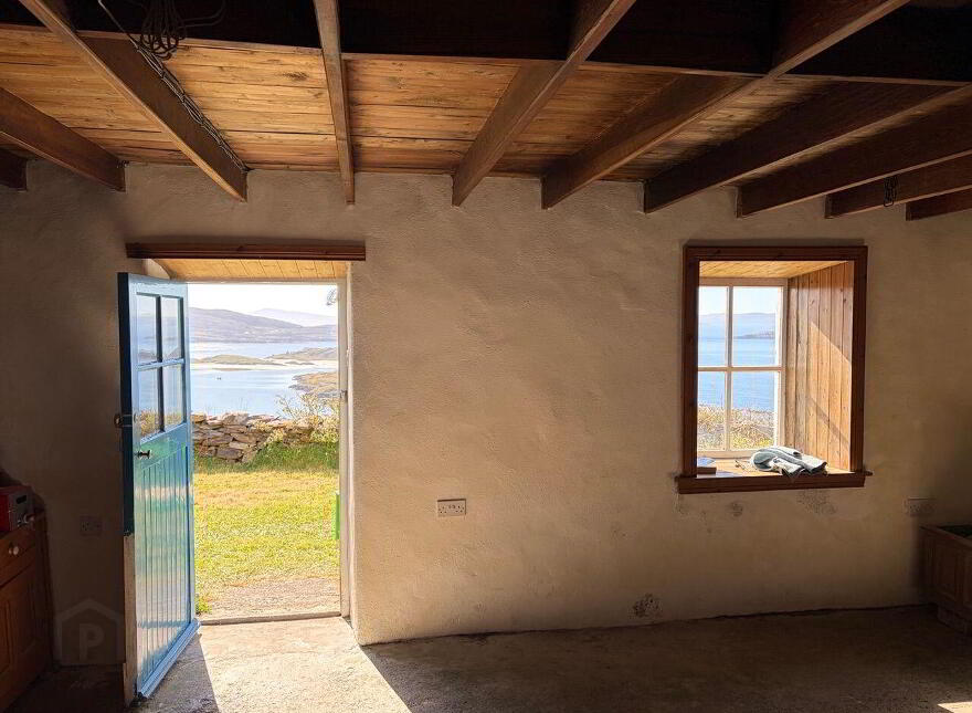 Bunavalla, Derrynane, Derrynane, V23H597
