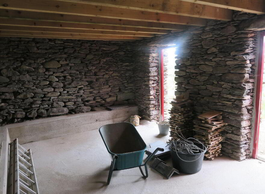 Bunavalla, Derrynane, Derrynane, V23H597