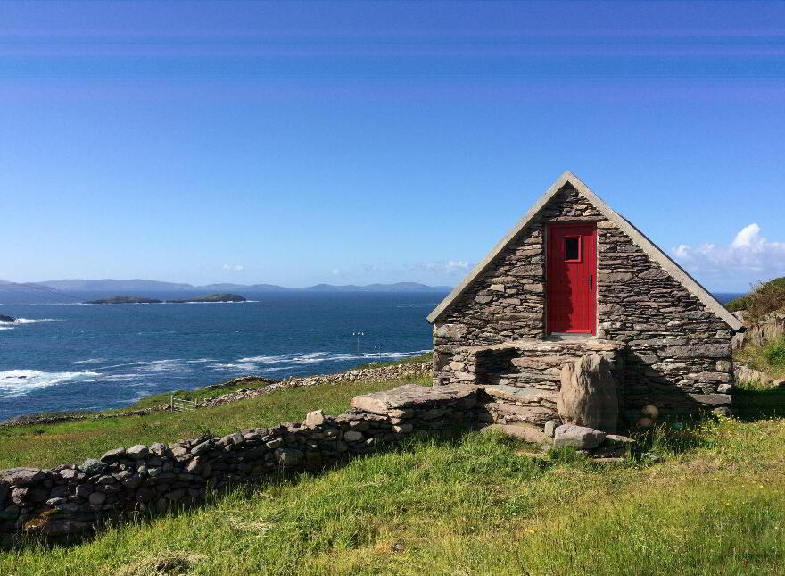 Bunavalla, Derrynane, Derrynane, V23H597