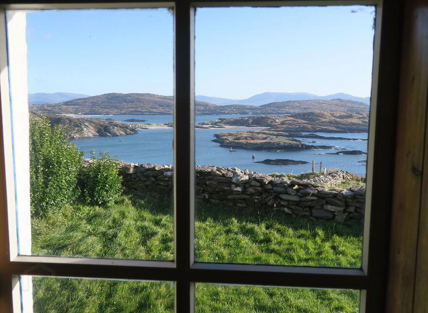 Bunavalla, Derrynane, Derrynane, V23H597