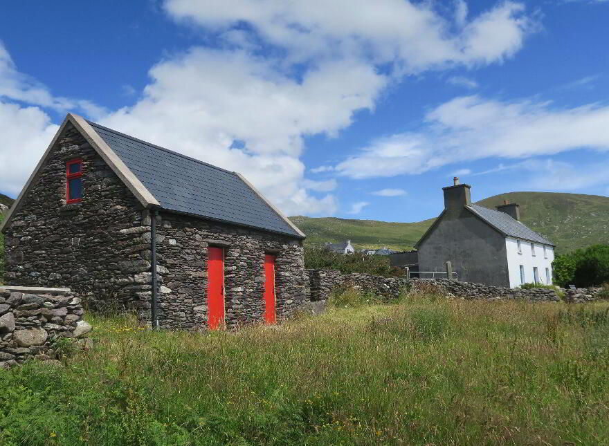 Bunavalla, Derrynane, Derrynane, V23H597