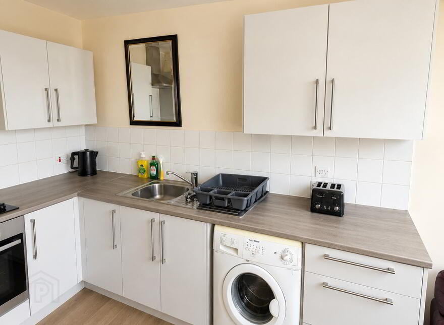 68C Fitzroy Avenue, Belfast, BT7 1HH