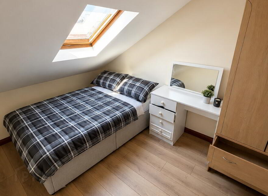 68C Fitzroy Avenue, Belfast, BT7 1HH