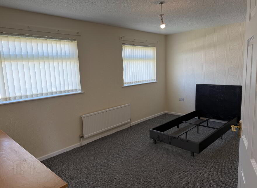 73 John Kennedy Park, Bessbrook, Newry, BT35 7EW