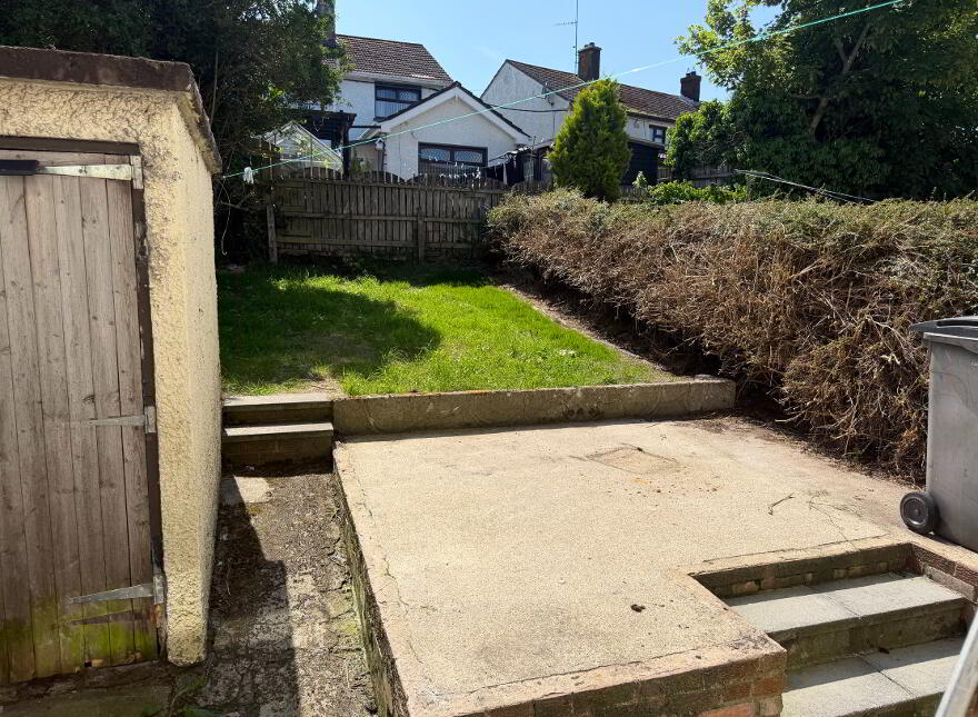 73 John Kennedy Park, Bessbrook, Newry, BT35 7EW